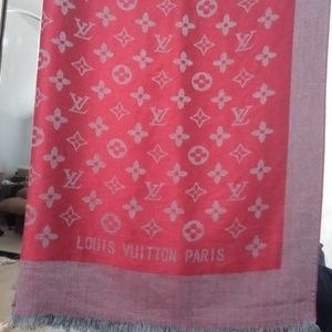 Louis Vuitton Paris Scarf